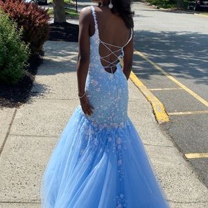 Cotton Candy Mermaid dress for sale! Worn twice pageantry or proms! Size 0-1 fit